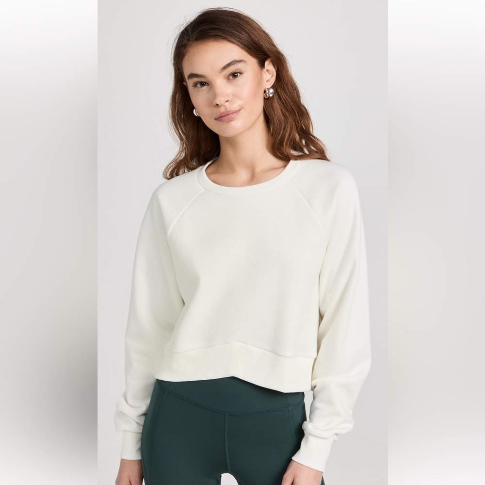 Beyond Yoga Uplift Cropped Pullover, white, size S